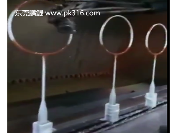 淺談靜電噴漆設(shè)備有哪些特點(diǎn)？