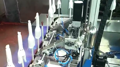 拉發(fā)器涂烤一體自動涂裝流水線